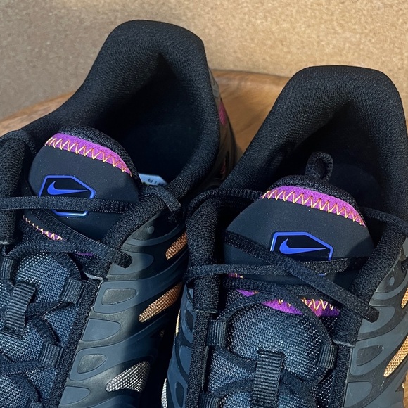 Nike
Air max plus drift
Brand new - Picture 7 of 12